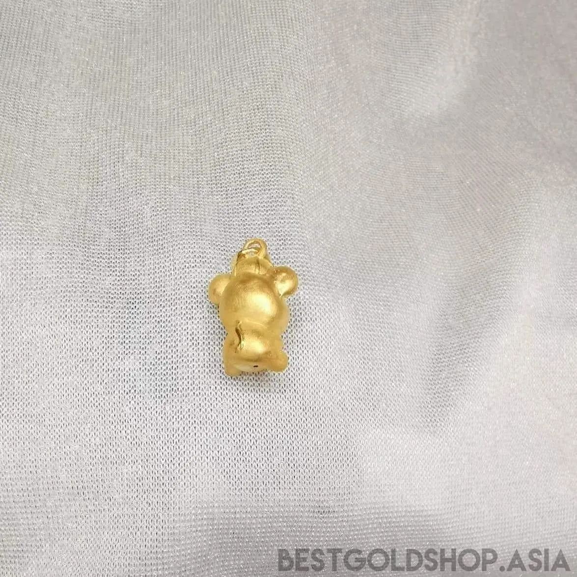 916 / 22k Gold zodiac pendant by Best Gold Shop