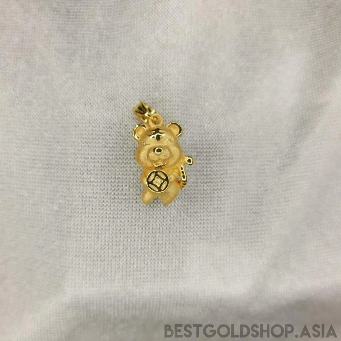 916 / 22k Gold zodiac pendant by Best Gold Shop