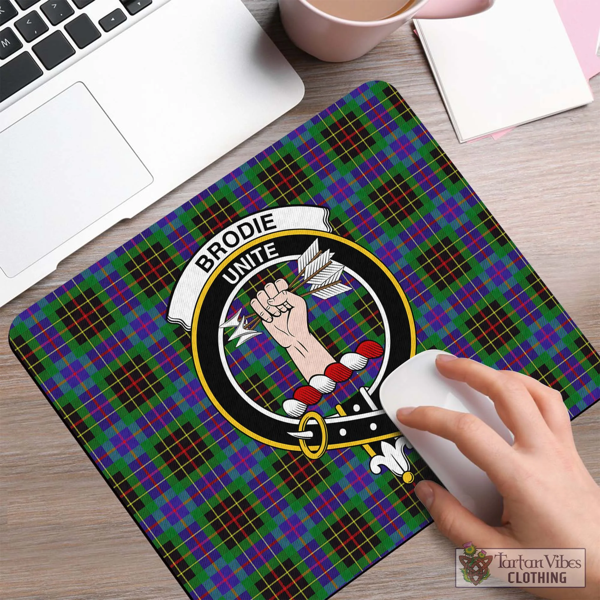 Brodie Hunting Modern Tartan Mouse Pad with Family Crest