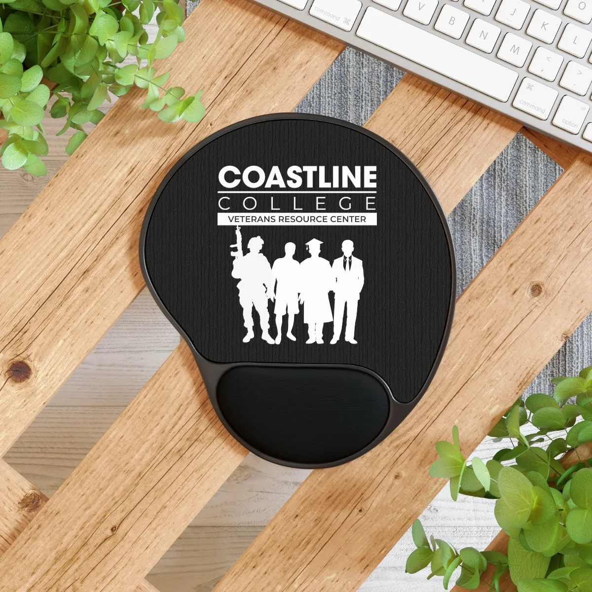 Coastline Veterans Resource Center Mouse Pad With Wrist Rest