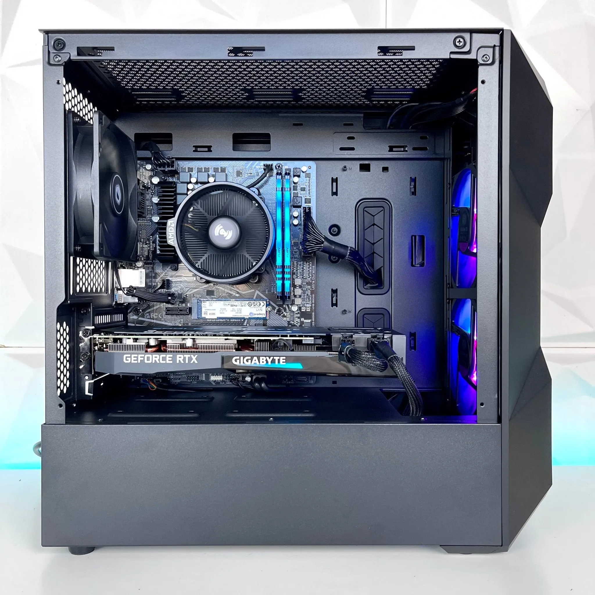 IGaming Ryzen 5 5600 | RTX 4060 Ti/4070S | TD300 Crystal Dark