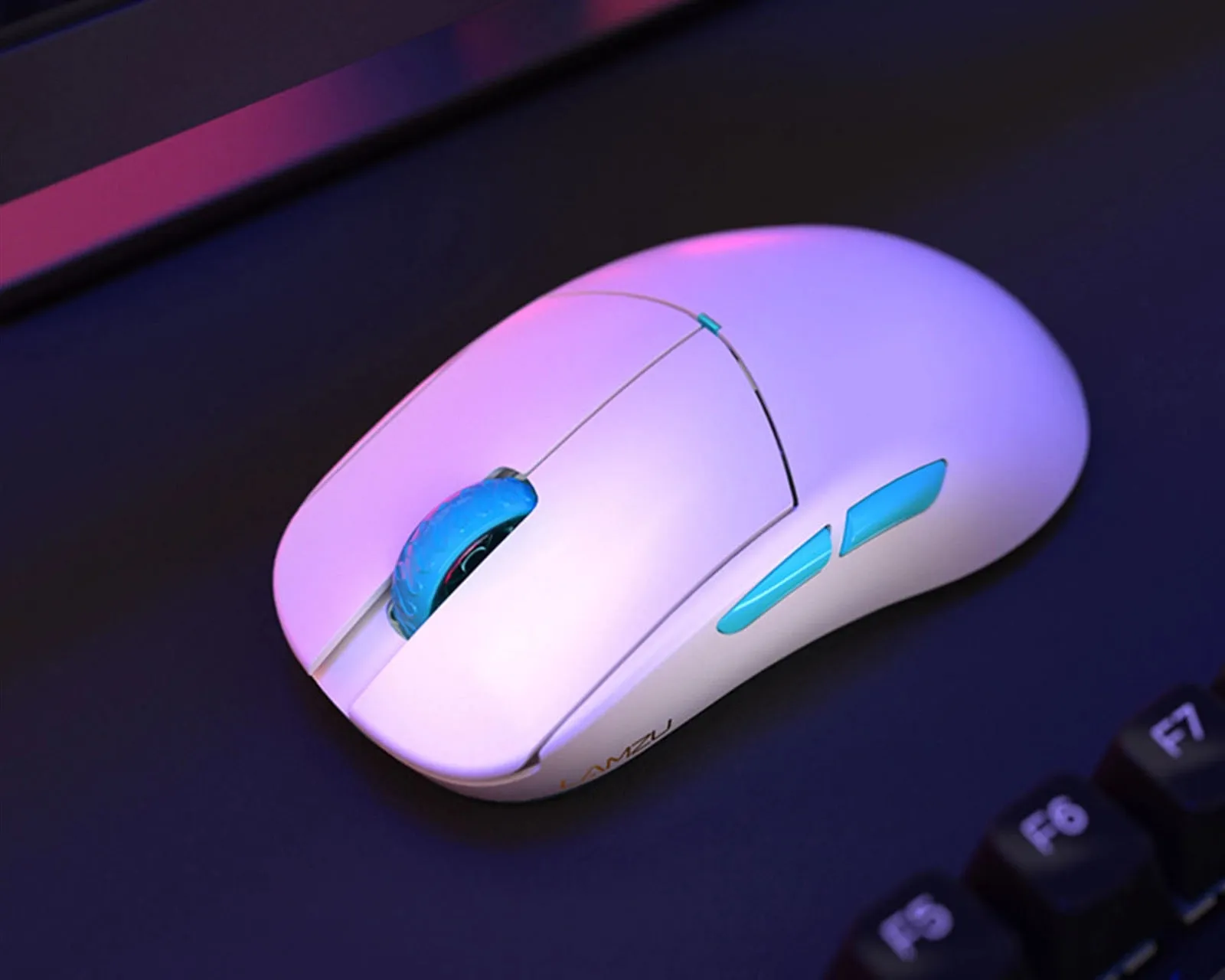 Lamzu Atlantis Mini Pro Wireless Gaming Mouse - Polar White  (4K compatible)