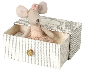 Little Sister Dance Mouse in Daybed - Maileg