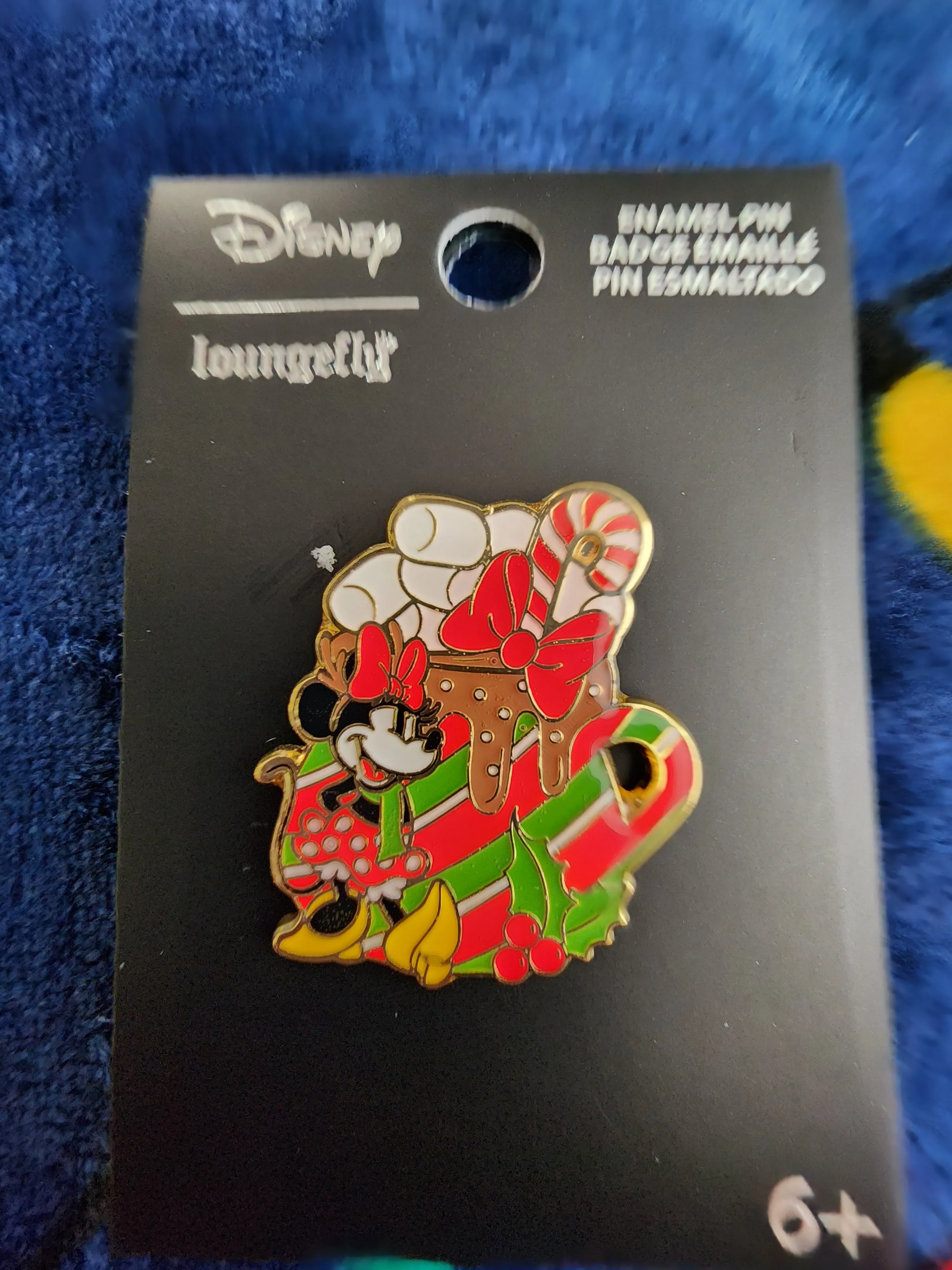 Loungefly Disney Minnie Mouse Holiday Drink Mug Pin