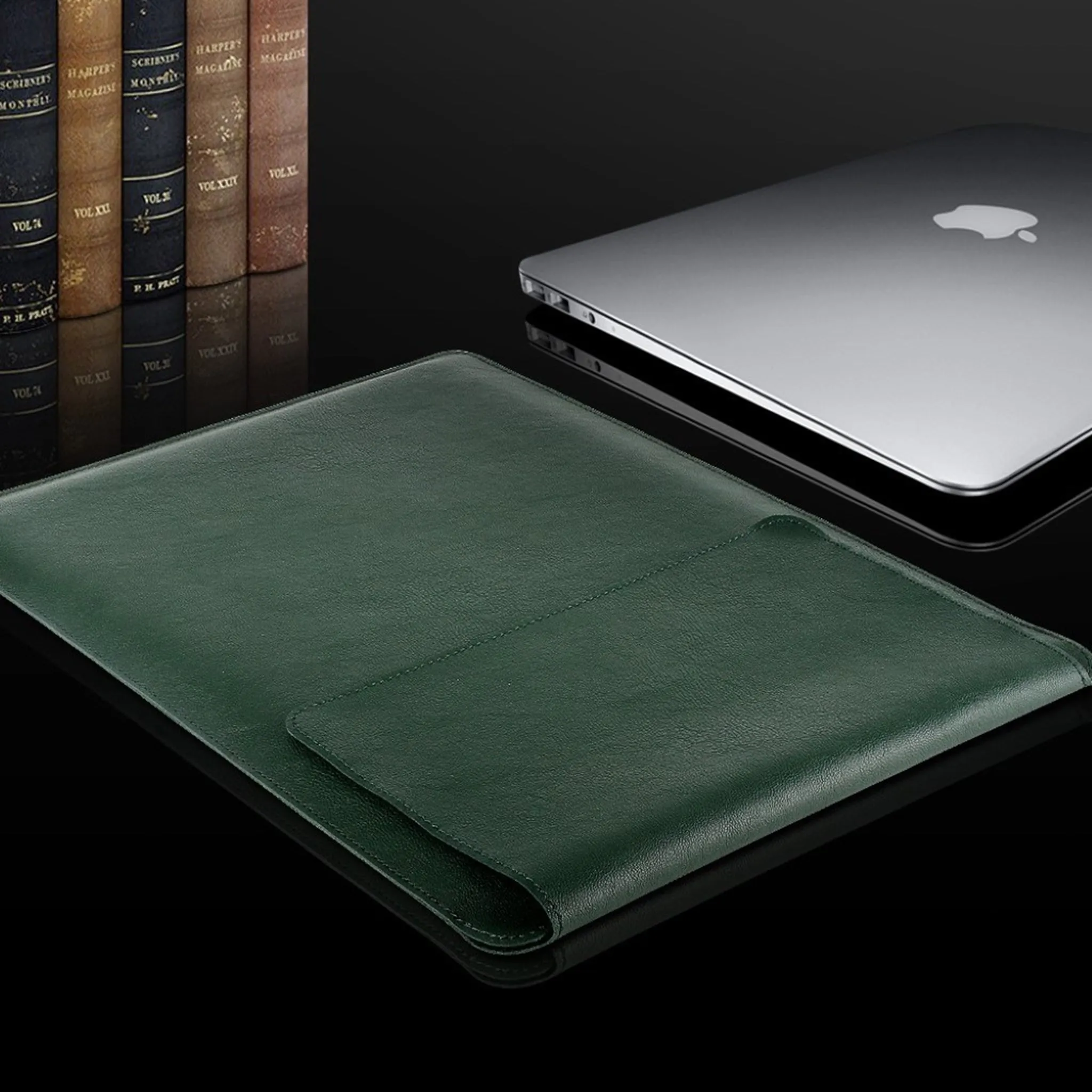 MacBook Pro 15 Touchbar leather pouch case with mouse pad - Green