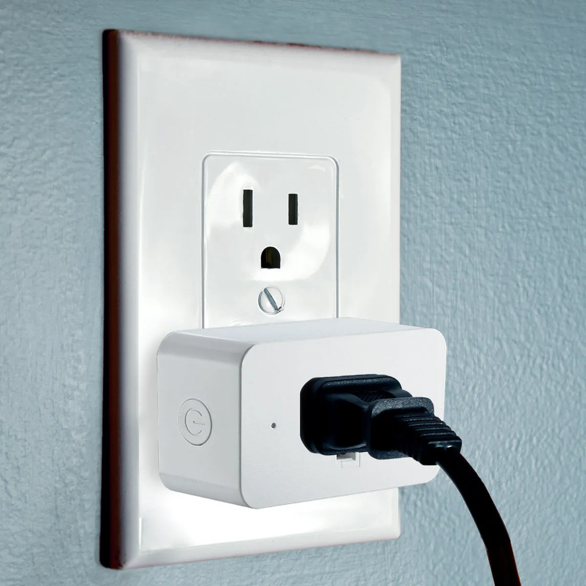 Starfish 15-Amp Wi-Fi Smart Plug Outlet White